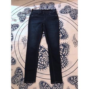 Vera Wang Skinny Jeans